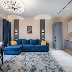 shahrestan.hotels-of-almaty.com/